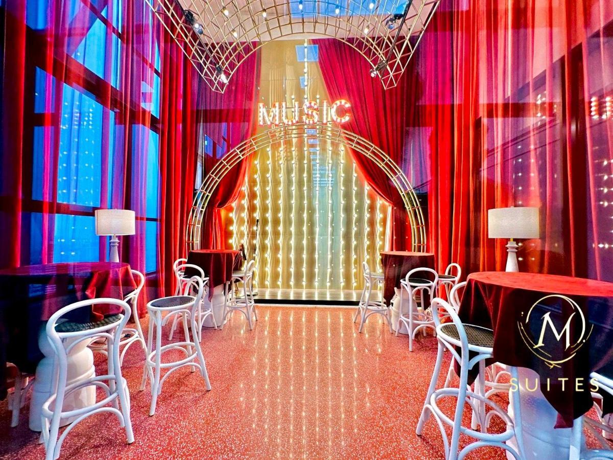 Scarletz Suites Klcc By M Suites 쿠알라룸푸르 외부 사진