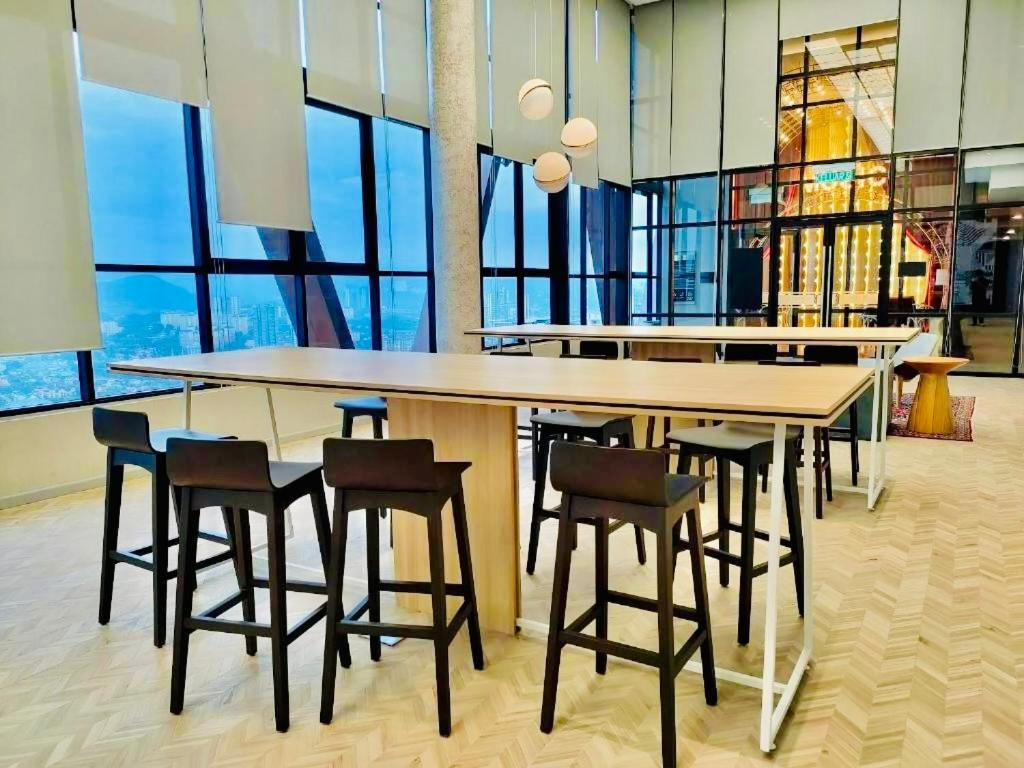 Scarletz Suites Klcc By M Suites 쿠알라룸푸르 외부 사진