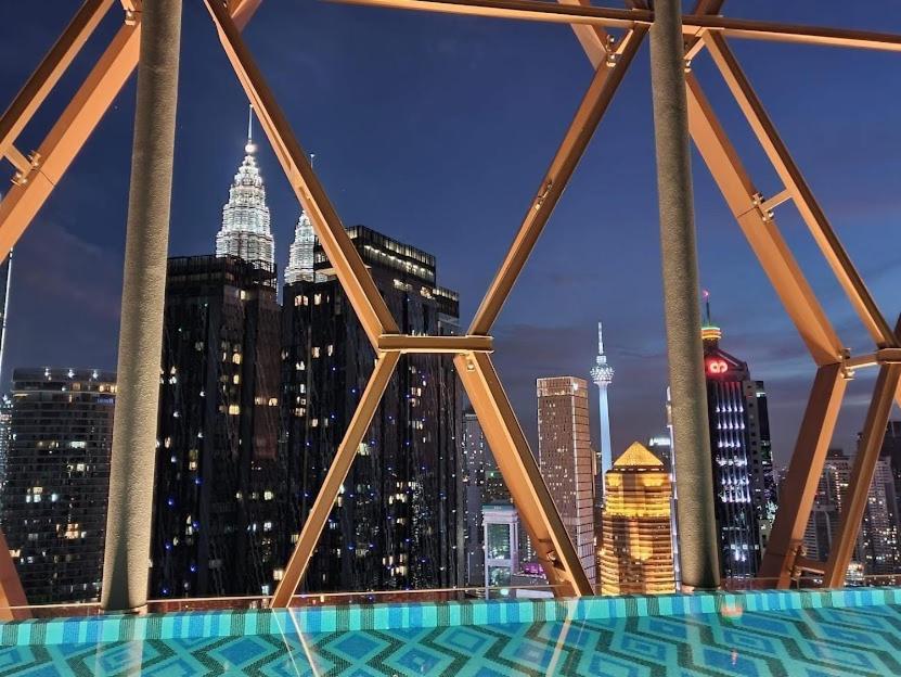 Scarletz Suites Klcc By M Suites 쿠알라룸푸르 외부 사진