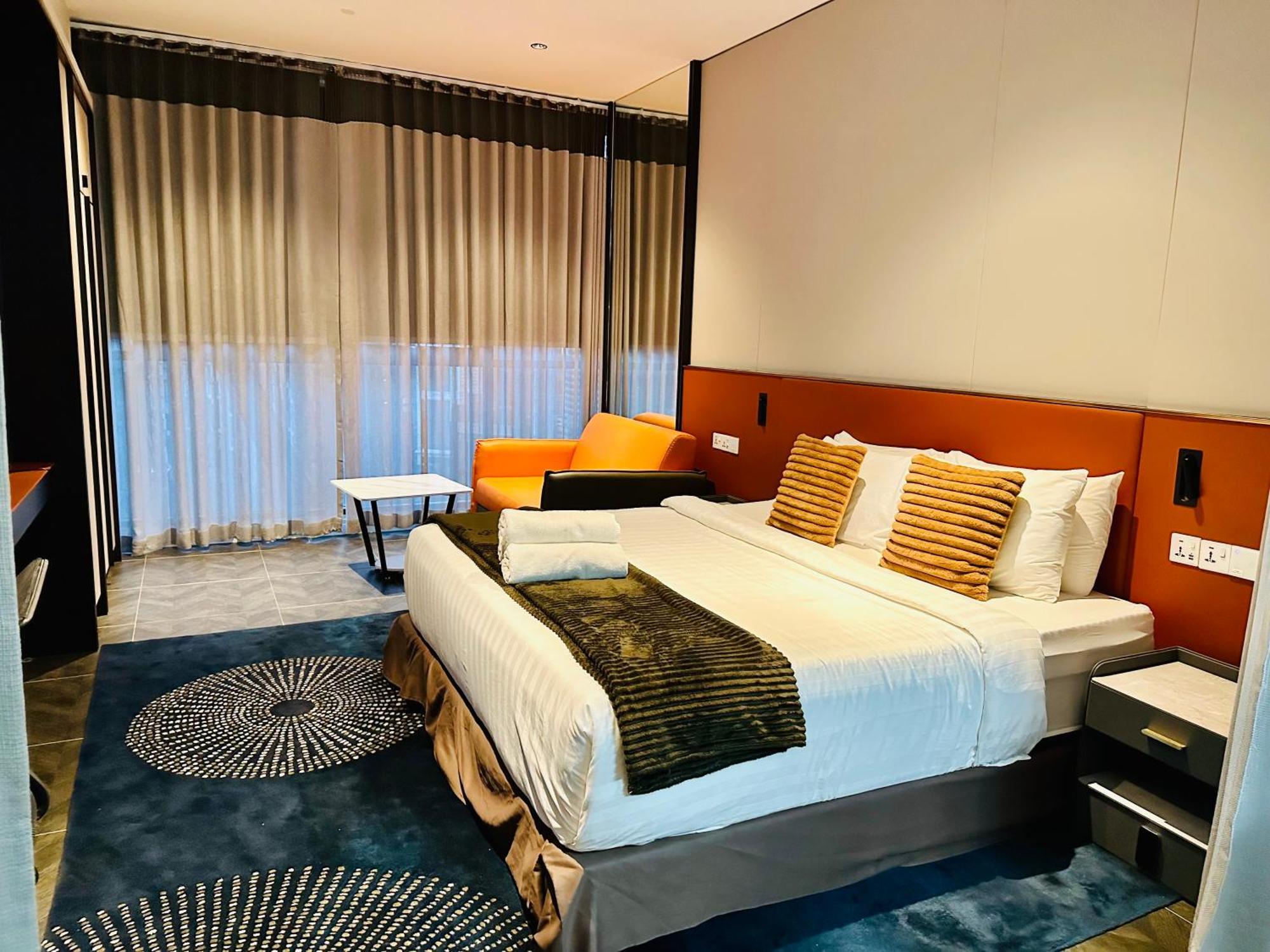 Scarletz Suites Klcc By M Suites 쿠알라룸푸르 외부 사진